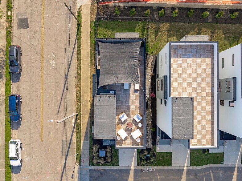 More Photos Of 209-229 Woodsborough Pl, Raleigh Apartments For Sale