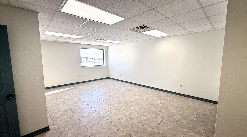 More Photos Of 1610 E County Road 140, Midland Industrial For Lease