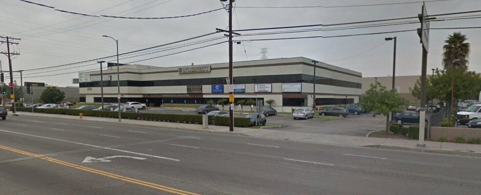 More Photos Of 555 W Redondo Beach Blvd, Gardena Office For Lease