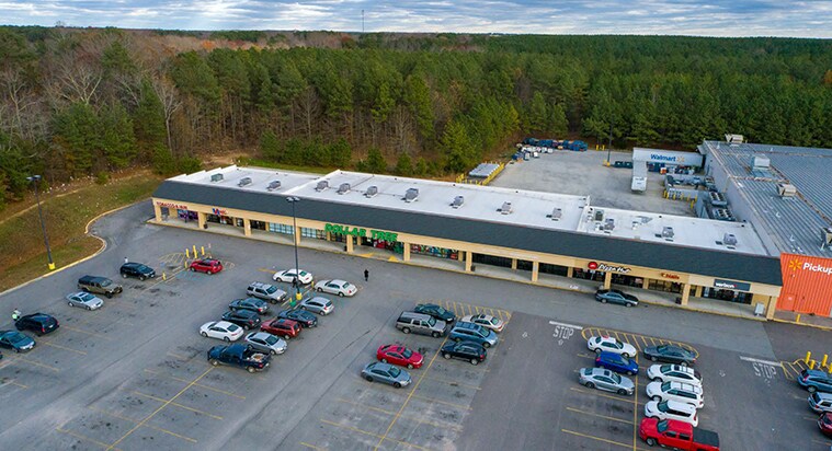 More Photos Of 1417 S Main St, Blackstone Fast Food For Lease