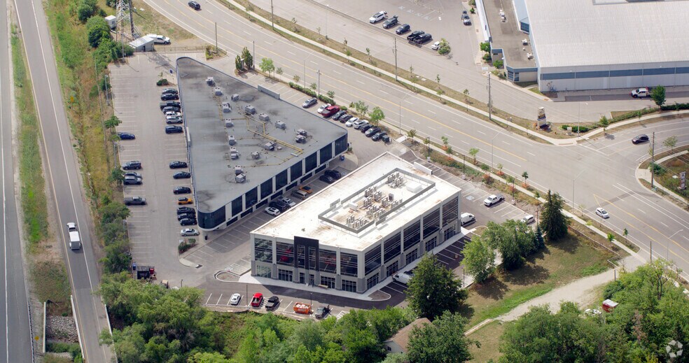 More Photos Of 1670 N Service Rd E, Oakville Office For Sale