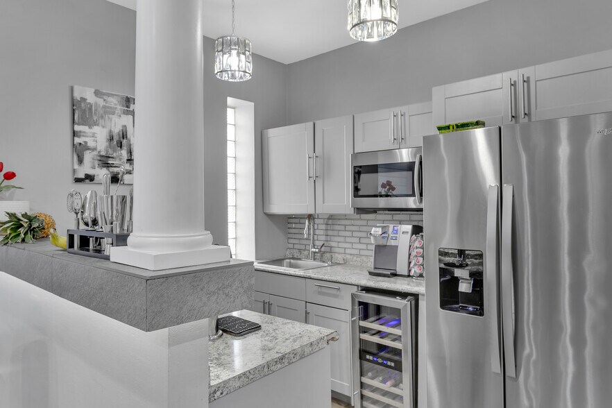 More Photos Of 7424 Washington Ave, Pittsburgh Office For Lease