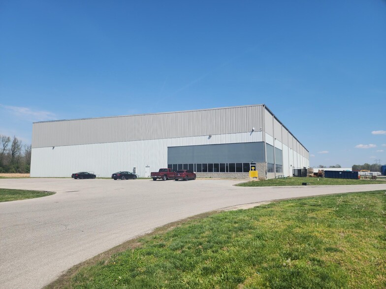 Primary Photo Of 6013 Elsner Dr, Seymour Warehouse For Sale
