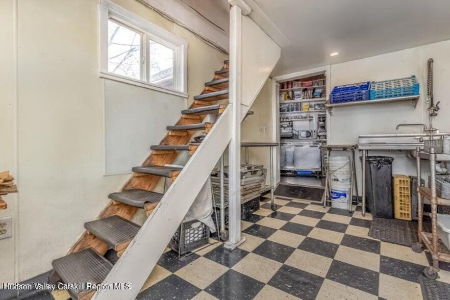 More Photos Of 155 Main St, High Falls Restaurant For Sale