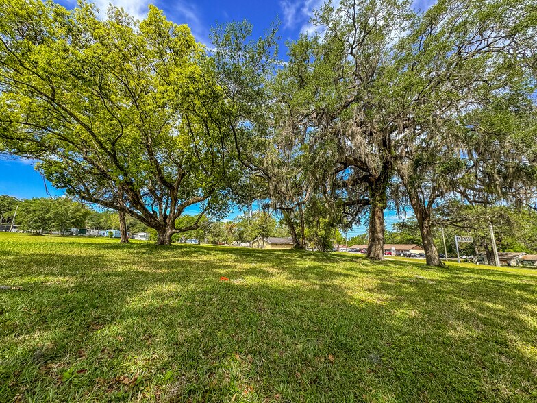 More Photos Of 615 Old Hospital Dr, Brooksville Land For Sale