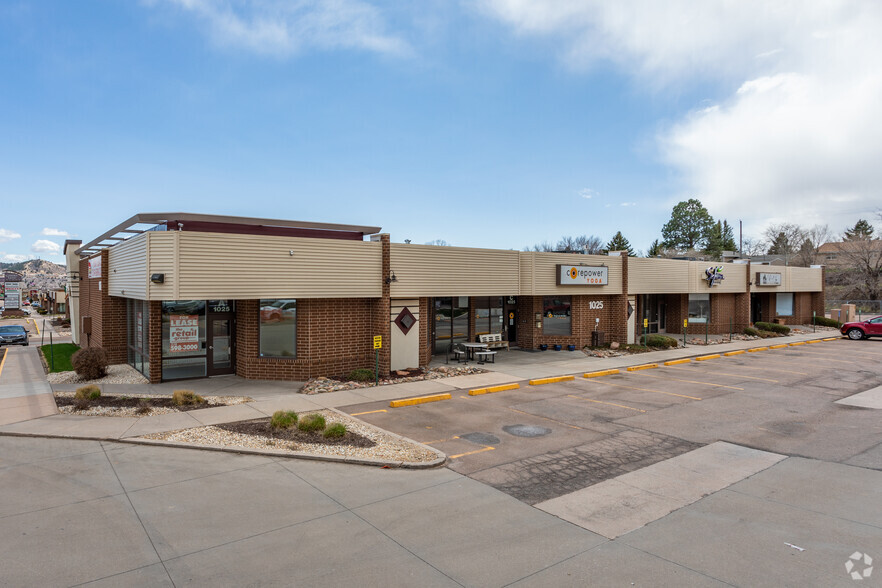 Primary Photo Of 1025 W Garden Of The Gods Rd, Colorado Springs Storefront For Lease