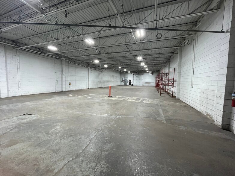 More Photos Of 3443 Military St, Port Huron Warehouse For Sale