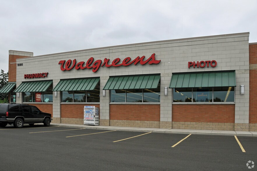 More Photos Of 1080 SW 1st Ave, Canby Drugstore For Sale