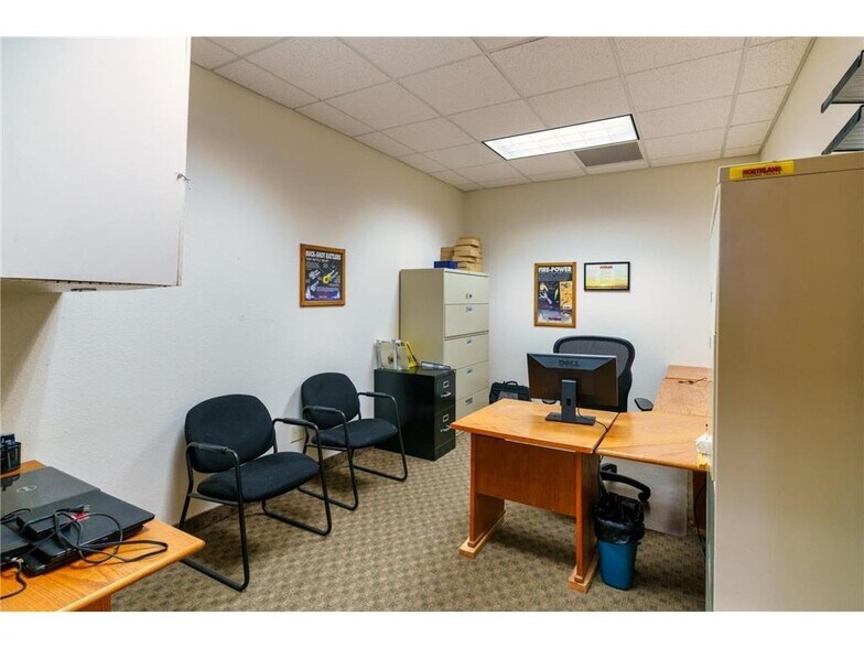 More Photos Of 1001 Naylor Dr SE, Bemidji Warehouse For Sale