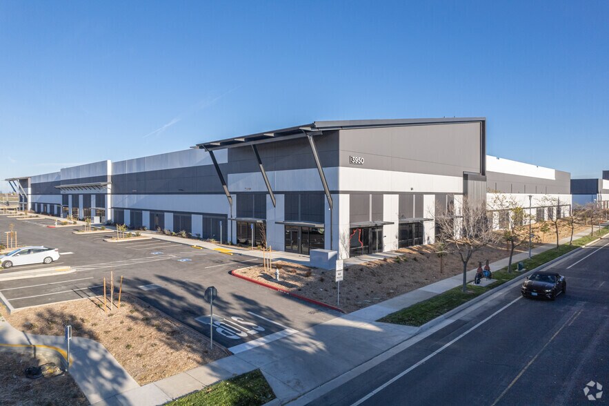 Primary Photo Of 3950 Duckhorn, Sacramento Industrial For Lease