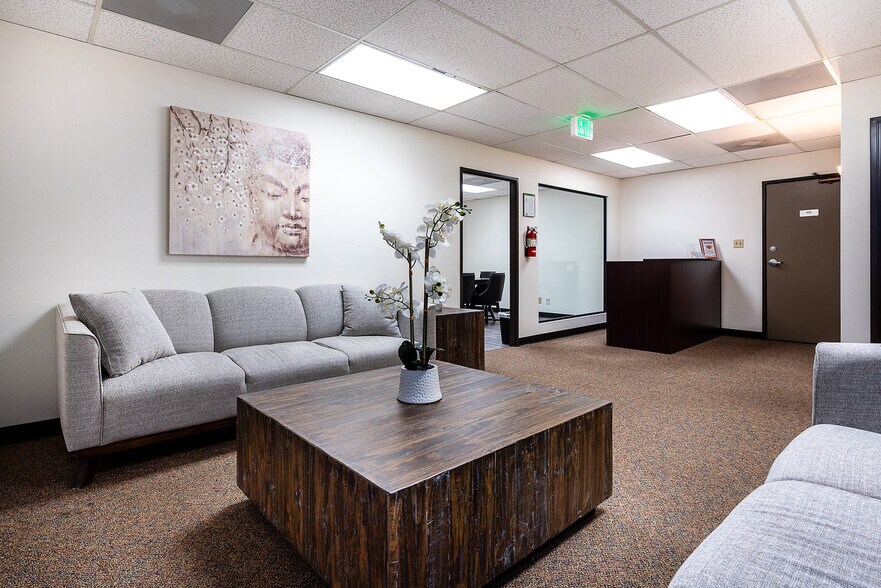 More Photos Of 2615 Camino del Rio S, San Diego Office For Lease