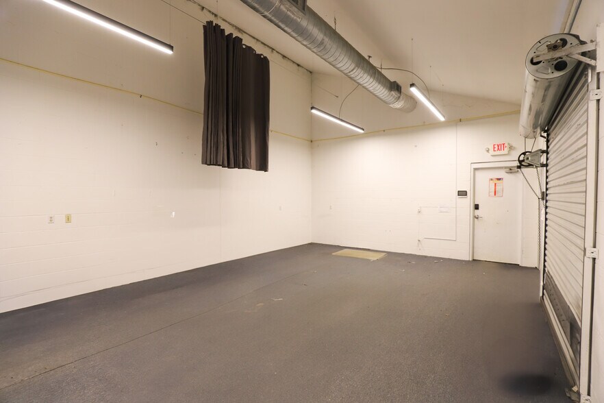 More Photos Of 13723 NW US Highway 441, Alachua General Retail For Lease