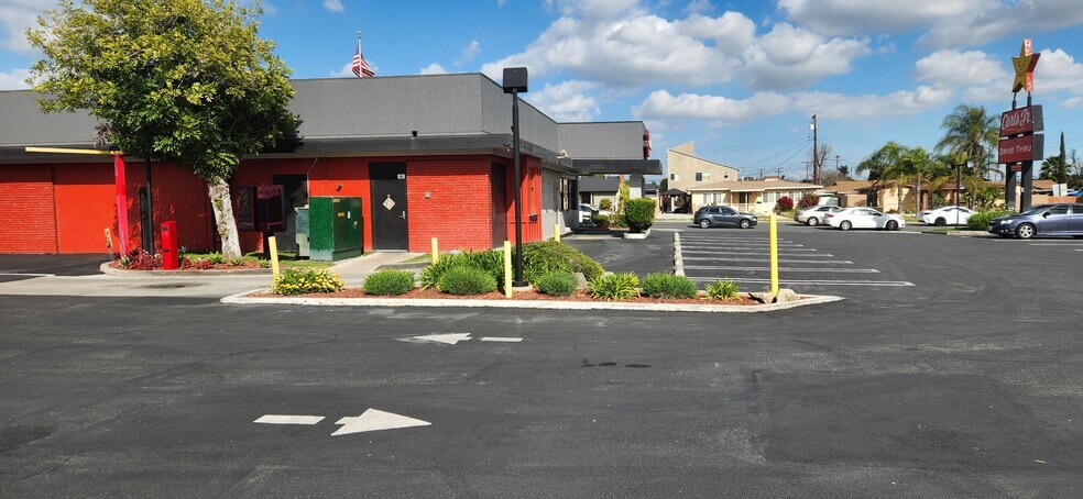More Photos Of 1771 Indian Hill, Pomona Fast Food For Sale