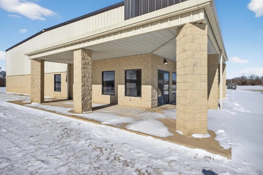 More Photos Of 8080 Matthews Hwy, Tecumseh Freestanding For Sale
