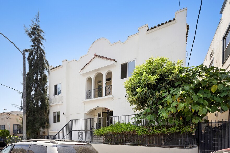 More Photos Of 401 S Witmer St, Los Angeles Apartments For Sale