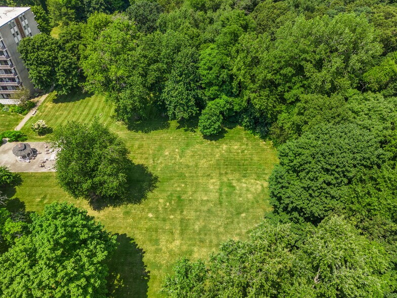 More Photos Of 3 Suburban Rd, Worcester Land For Sale