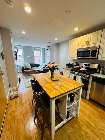 More Photos Of 6 Baldwin Pl, Boston Apartments For Sale