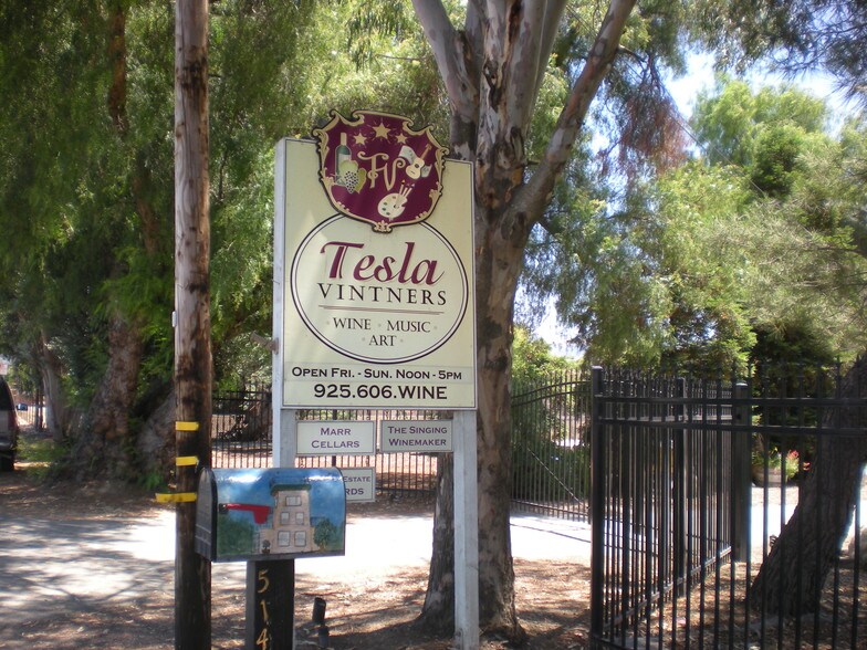 More Photos Of 5143 Tesla Rd, Livermore Winery Vineyard For Sale