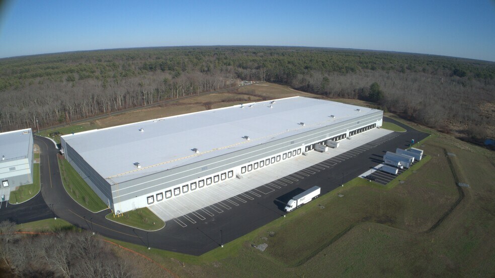 More Photos Of 237 E Main St, Norton Unknown For Lease