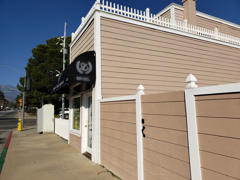 More Photos Of 12 S San Gorgonio Ave, Banning Storefront Retail Office For Lease