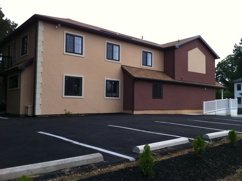 More Photos Of 530 E Joppa Rd, Towson Medical For Lease