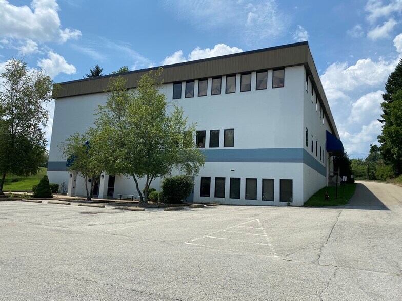 More Photos Of 1011 Old Salem Rd, Greensburg Office For Sale