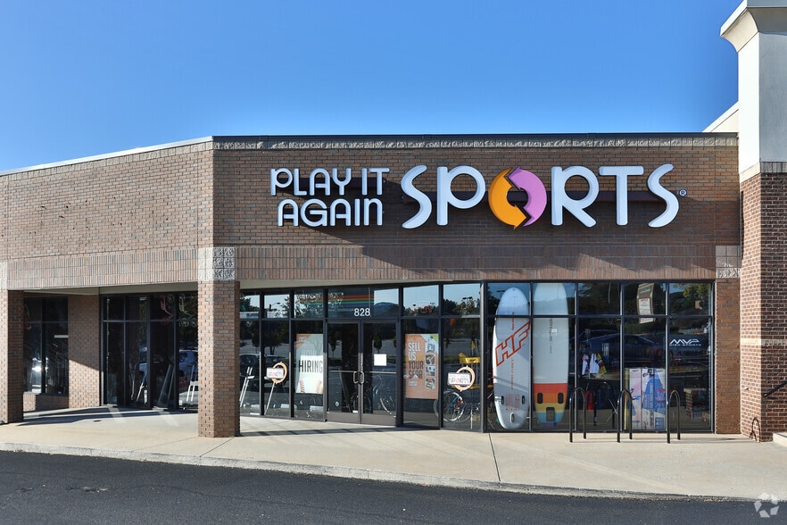 More Photos Of 828-850 Woods Crossing Rd, Greenville Unknown For Lease