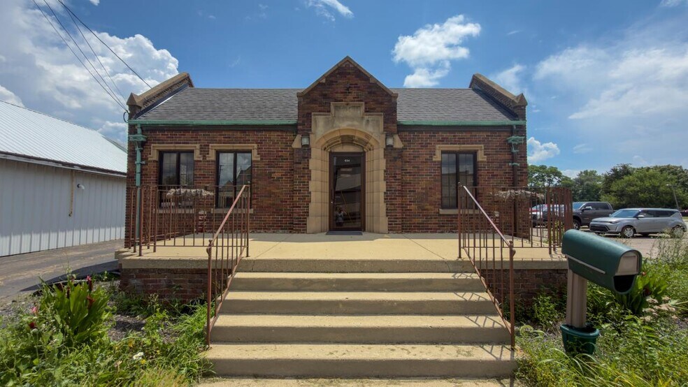 More Photos Of 700 N Eastern Ave, Connersville Industrial For Sale