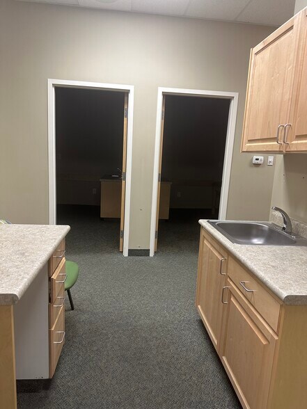 More Photos Of 811-867 N 900 W, Orem Office For Sale