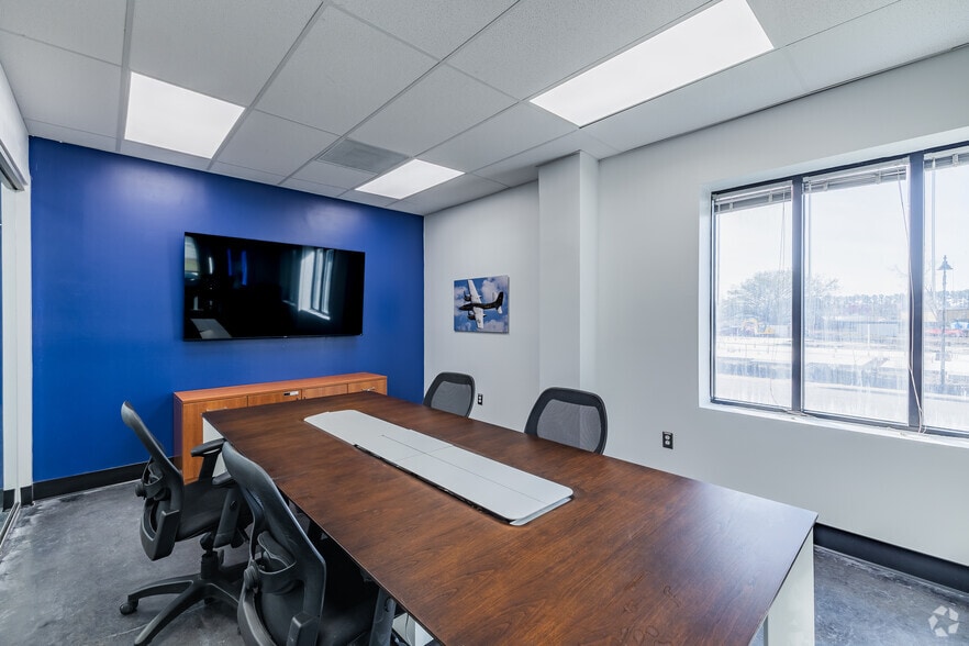 More Photos Of 3300 W Montague Ave, North Charleston Medical For Sale