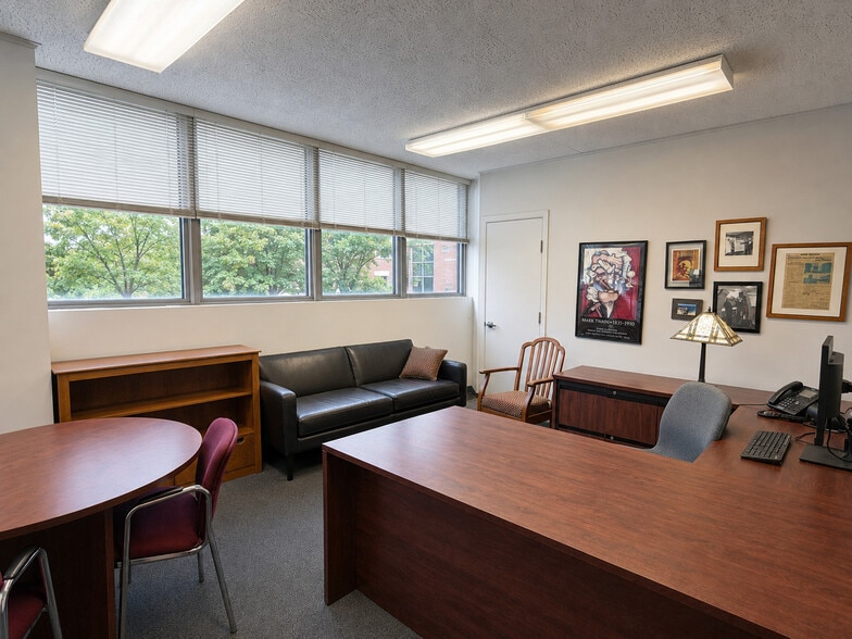 More Photos Of 3245 Hampton Ave, Saint Louis Office For Sale