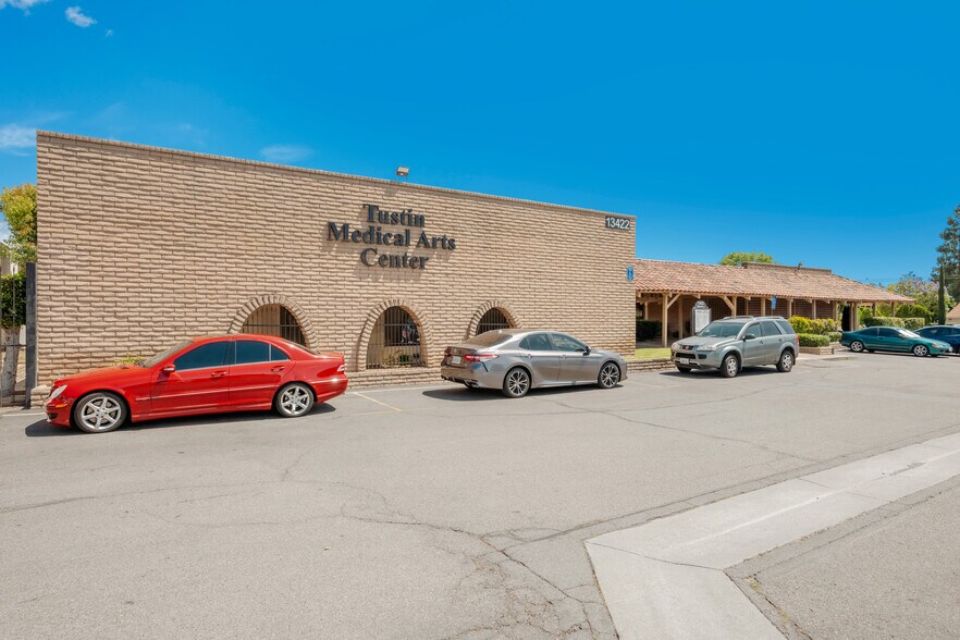 More Photos Of 13362 Newport Ave, Tustin Unknown For Lease
