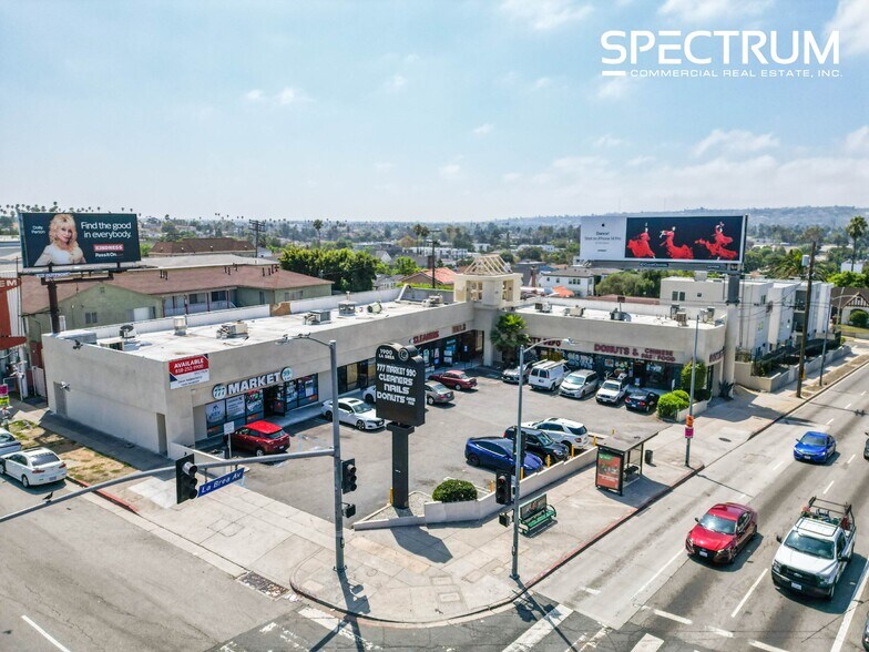 Primary Photo Of 1900 S La Brea Ave, Los Angeles Storefront For Lease