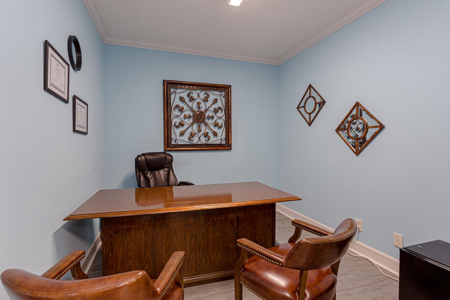 More Photos Of 3015-3025 Piedmont Rd NE, Atlanta Office For Sale