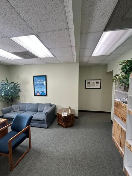 More Photos Of 2424 W Holcombe Blvd, Houston Medical For Lease