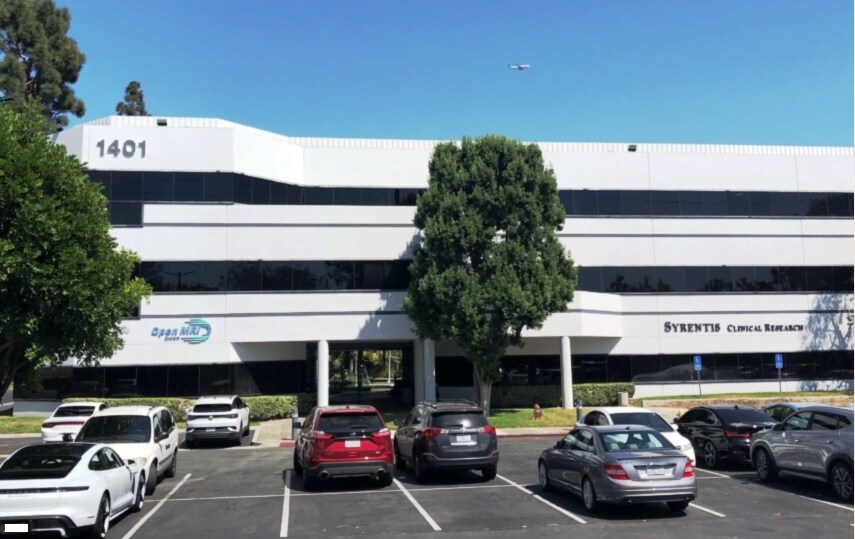 More Photos Of 1401 N Tustin Ave, Santa Ana Medical For Lease