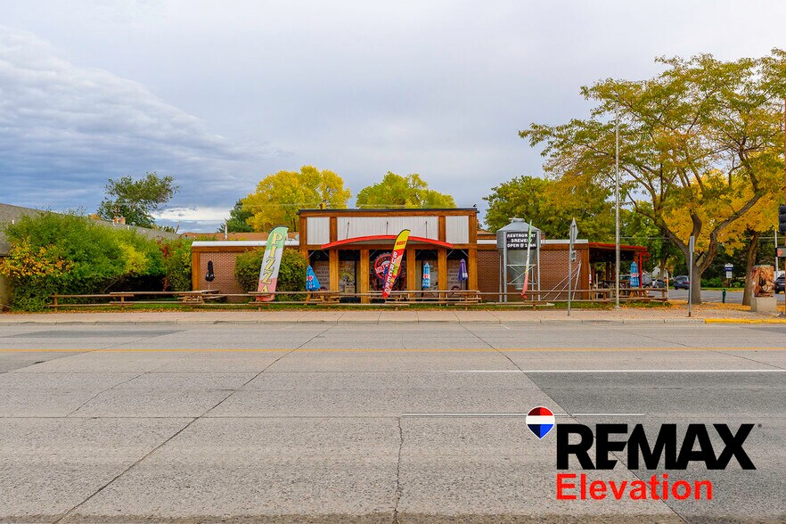 More Photos Of 1057 Sheridan Ave, Cody Restaurant For Sale