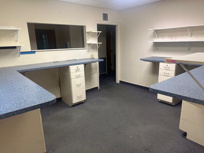 More Photos Of 4611 NW 53rd Ave, Gainesville Office For Lease