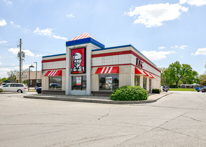 More Photos Of 903 E Hanna Ave, Indianapolis Fast Food For Sale
