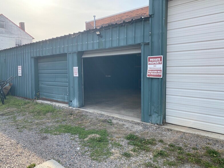 More Photos Of 1128 Jones St, Augusta Warehouse For Lease