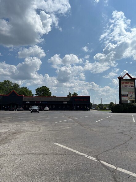 More Photos Of 1505-1539 N Post Rd, Indianapolis General Retail For Sale