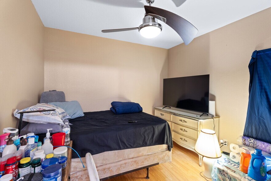 More Photos Of 1874 SW Gemini Ln, Port Saint Lucie Multifamily For Sale