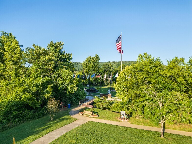 More Photos Of 9298 Apison Pike, Ooltewah Office Residential For Sale