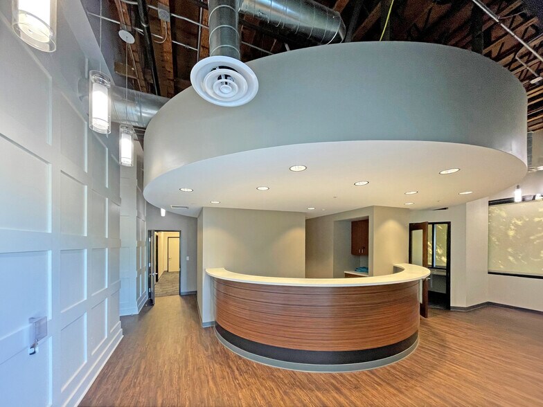 More Photos Of 16800 Aston St, Irvine Office For Lease