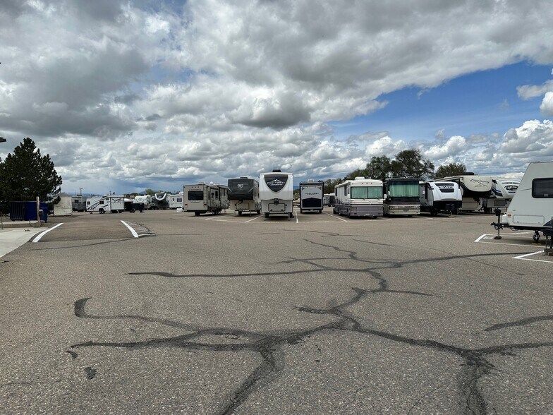 More Photos Of 4070-4075 Camelot Cir, Longmont Land For Lease