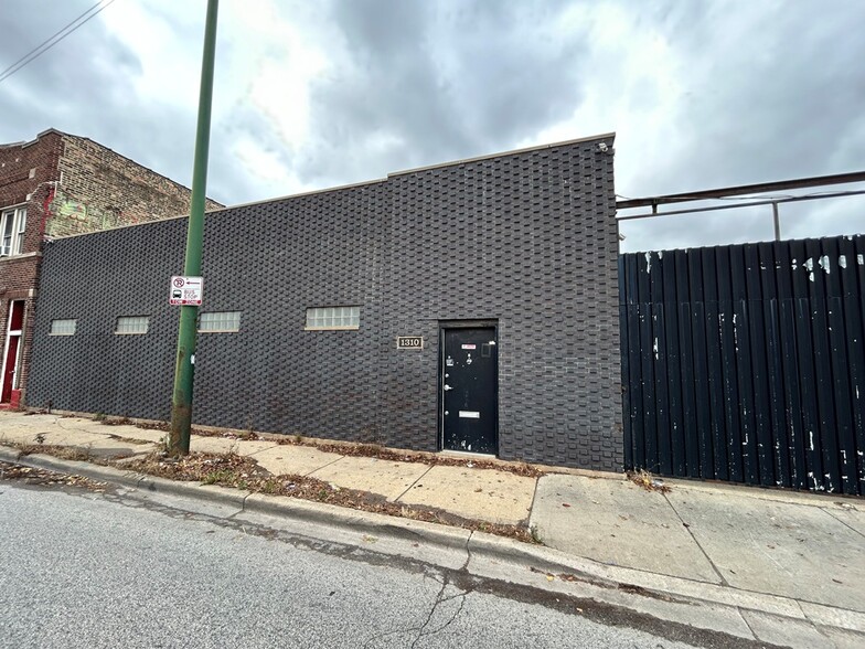 Primary Photo Of 1310 N Cicero Ave, Chicago Manufacturing For Sale