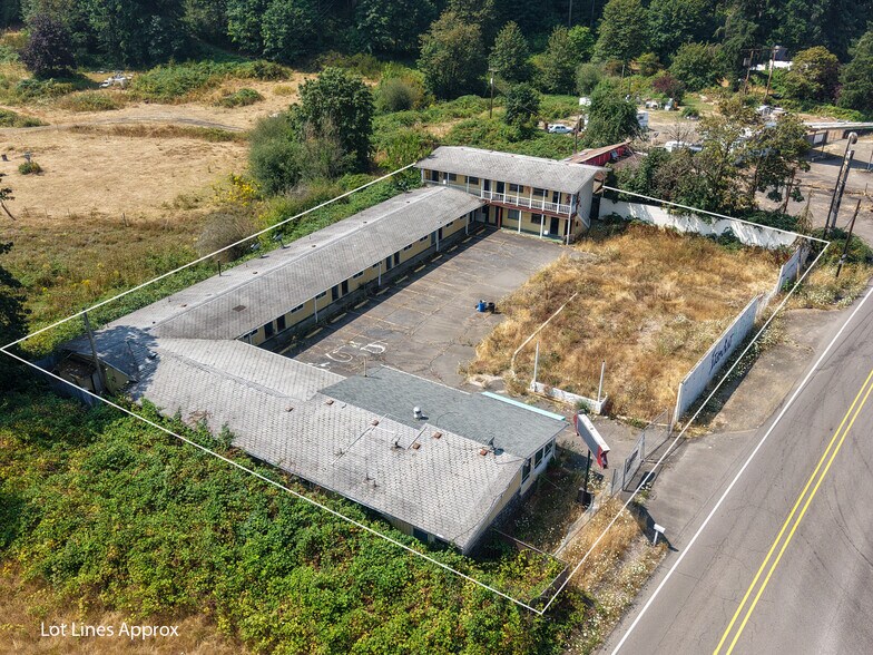 More Photos Of 455 Bear Creek Rd, Cottage Grove Hotel For Sale