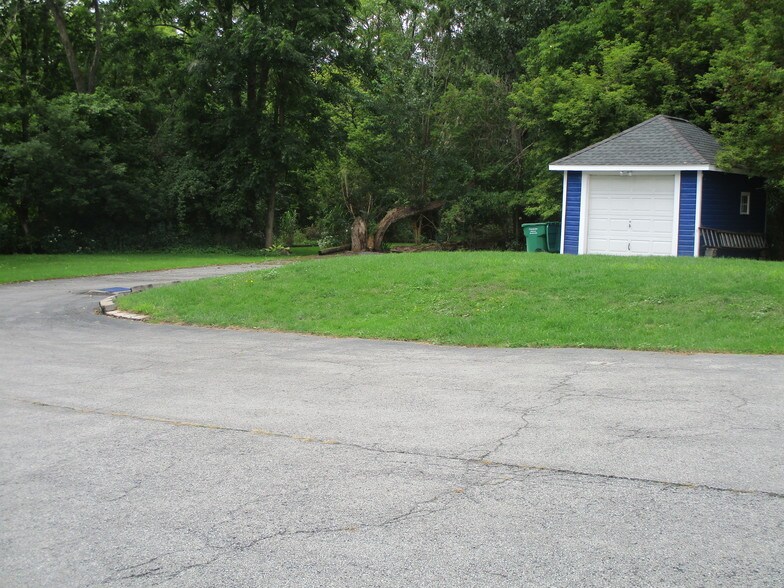 More Photos Of 3911 Rush Mendon Rd, Mendon Storefront Retail Residential For Lease