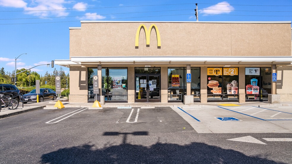 More Photos Of 1030 N Rengstorff Ave, Mountain View Unknown For Lease