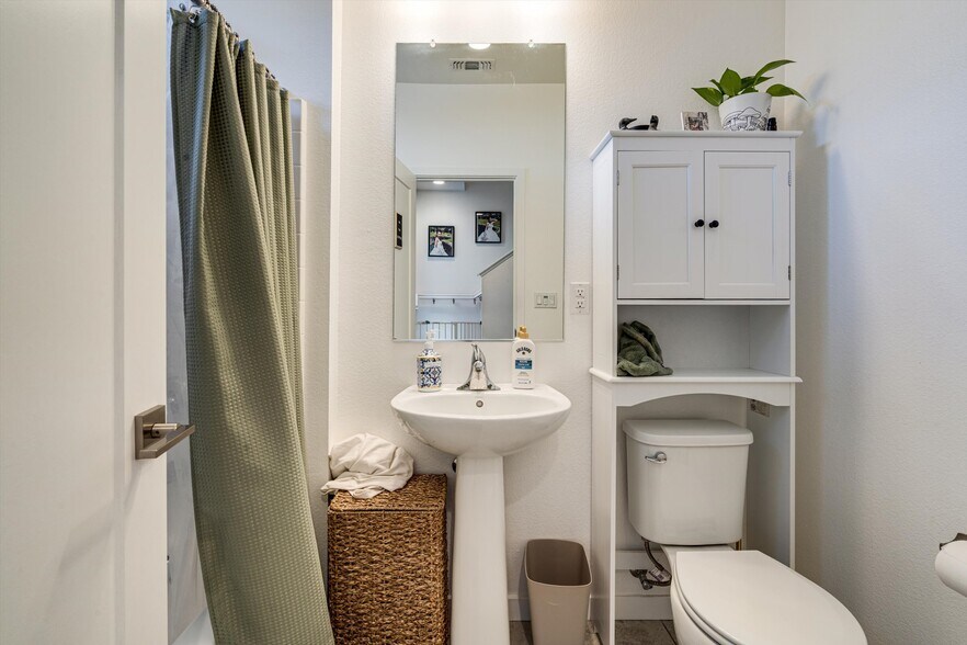 More Photos Of 4040 Alexander David Ct, Larkfield Apartments For Sale